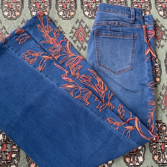 Tribal Denim - Tribal embroidered high rise flare jeans